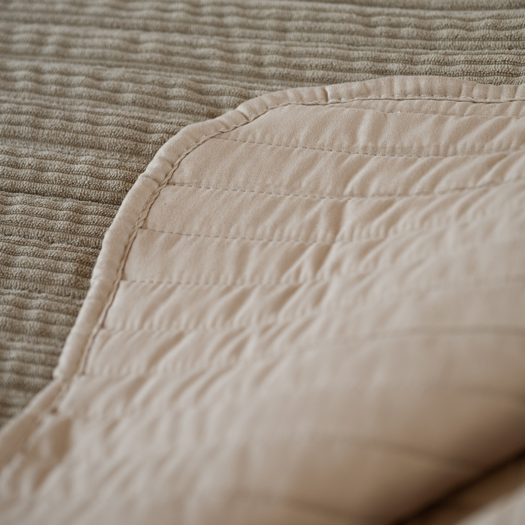 Jeté de lit matelassé en velours côtelé - Lin