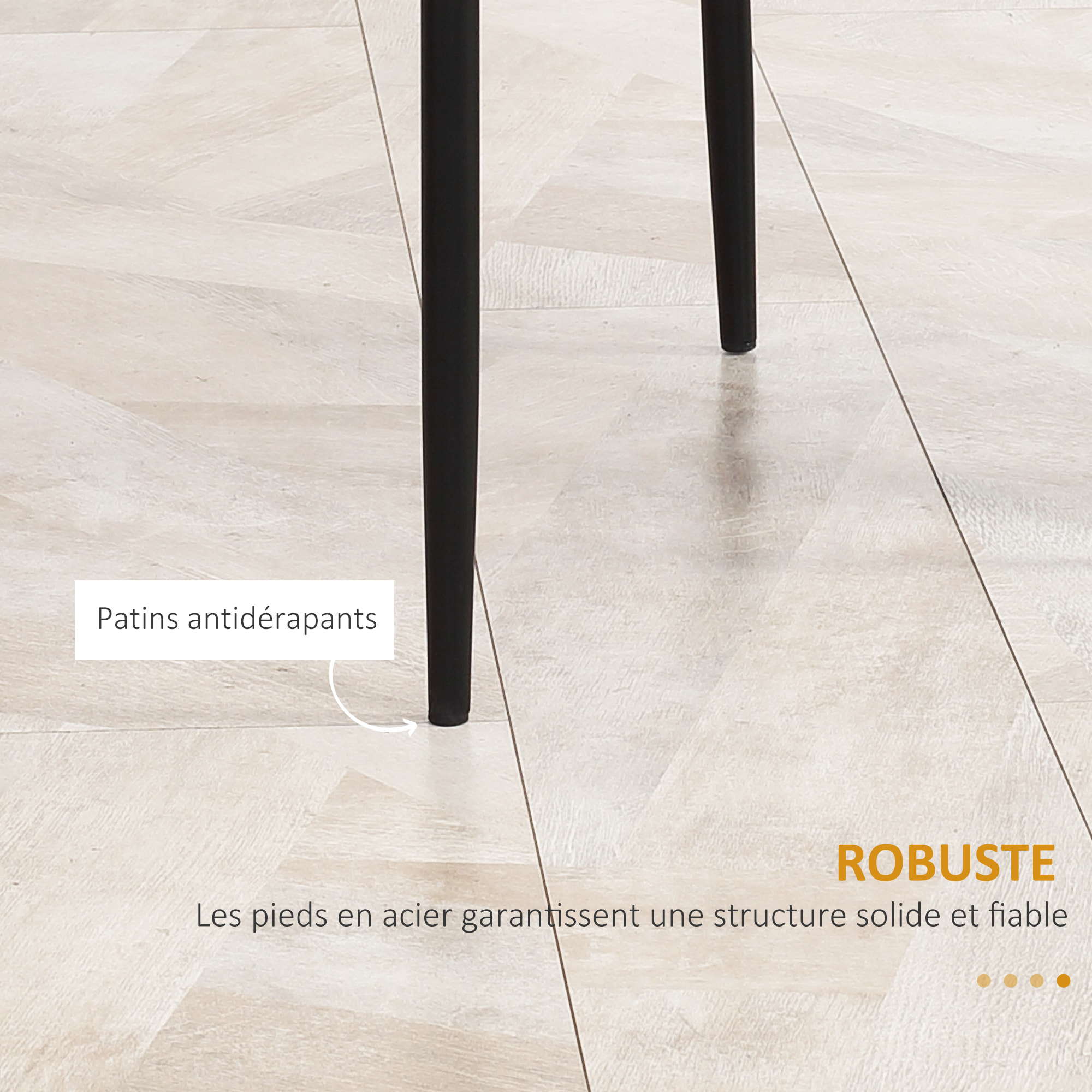 Lot de 4 chaises de salle à manger style Chesterfield acier synthétique noir
