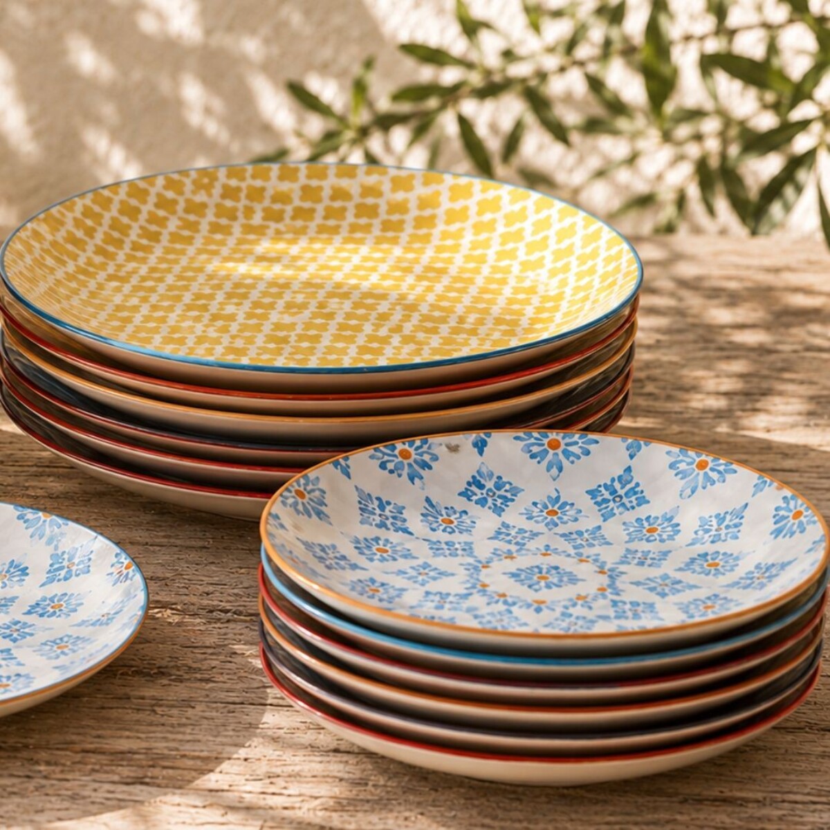 Lot de 6 assiettes à dessert design 1, SABAE