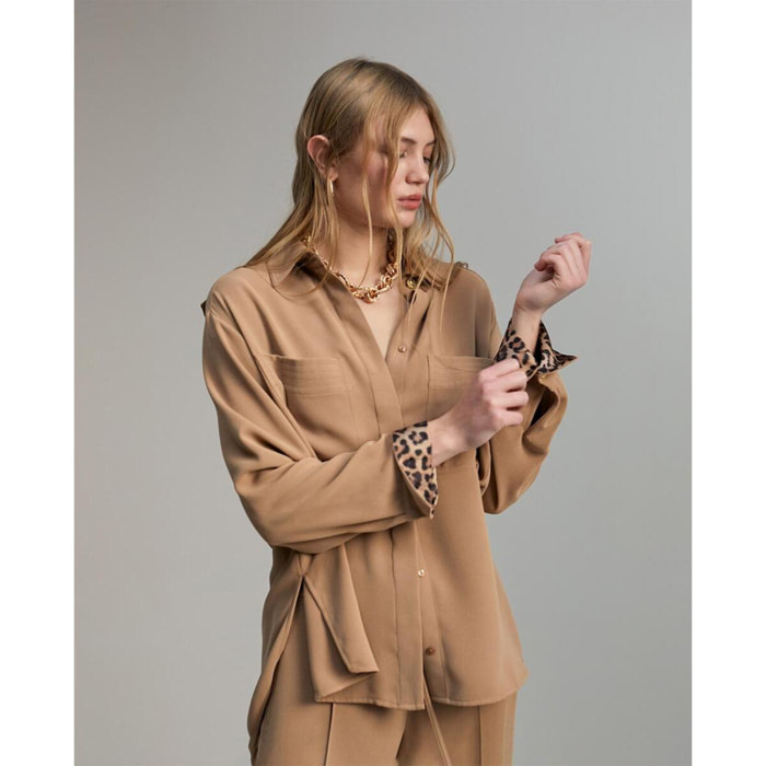 Camicia con tasche