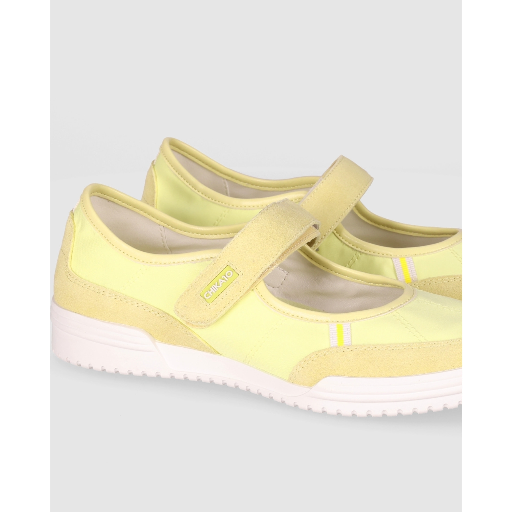 Zapatos de Tejido - Amarillo - Tacón: 1 cm