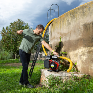 Motobomba para extraer y mover agua, 79cc, 2,6cv, caudal máxima caudal 12m3/h - altura máxima bombeo 18m - GREENCUT GWP200X