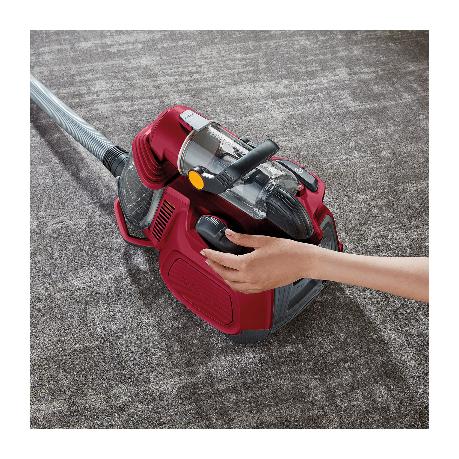 AEG Aspiradora sin bolsa LX7 de 750 W y 72 dB(A) LX7-2-CR-A | Reacondicionado