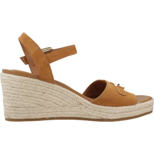 Sandalias Mujer de la marca GEOX  modelo D PANAREA C Brown