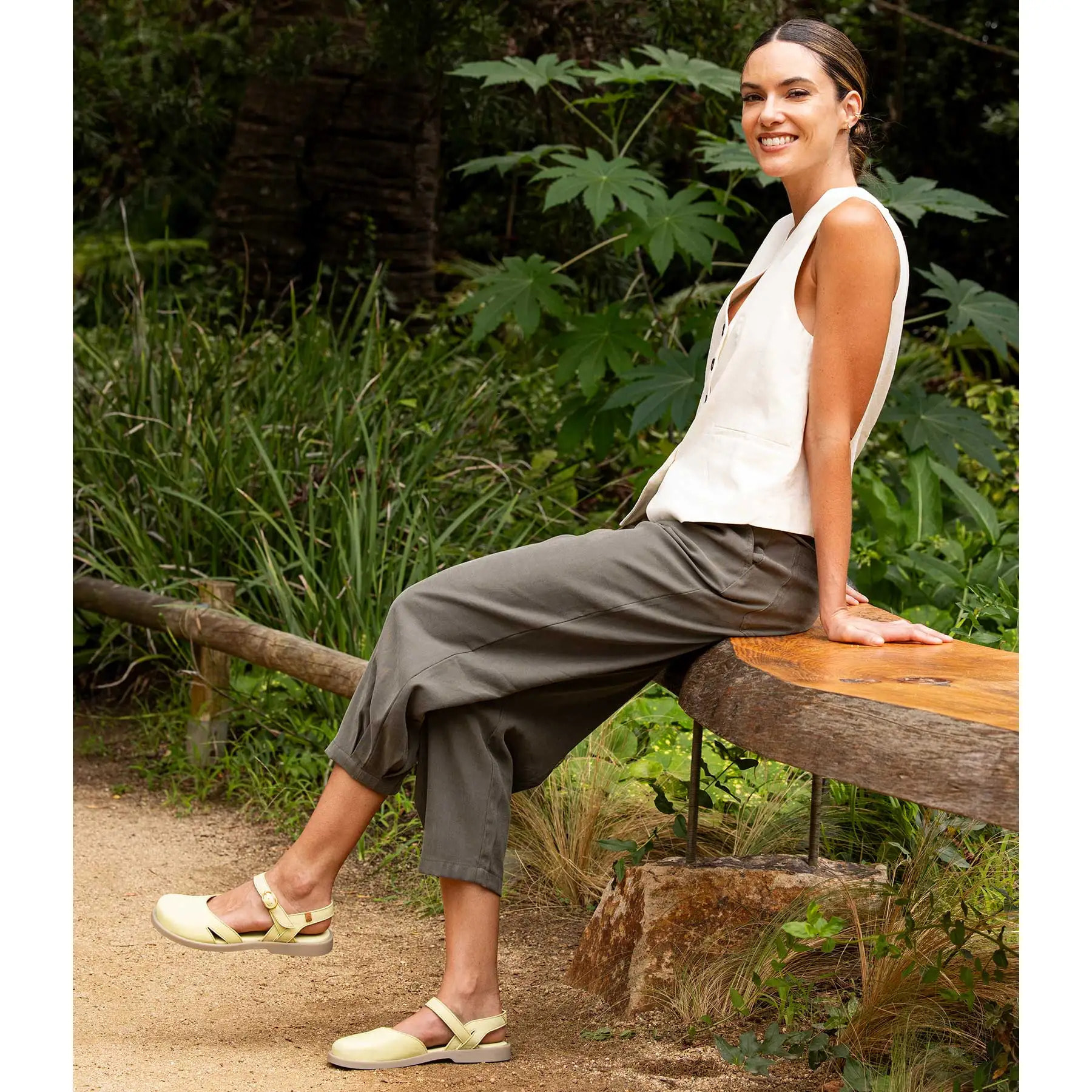 Sandalias N5874 SOFT NAPPA BURDEOS/ ARENISCA color Burdeos