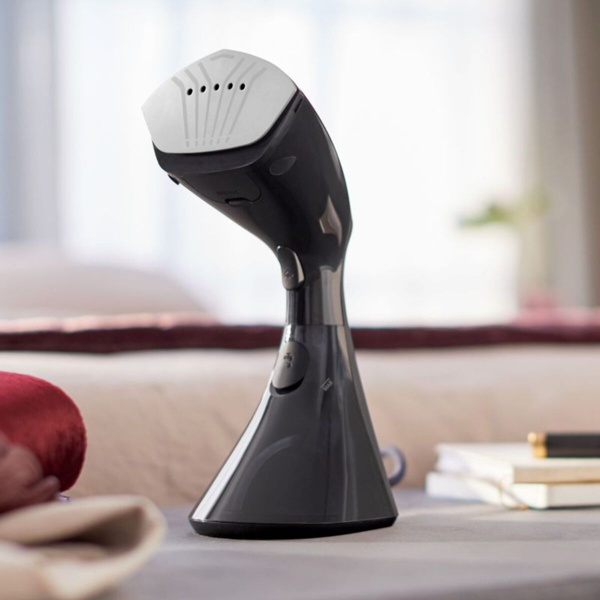 Défroisseur vapeur PHILIPS GC800/80 Série 8000