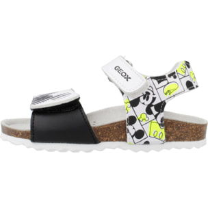 Sandalias Niño de la marca GEOX  modelo B SANDAL CHALKI BOY White