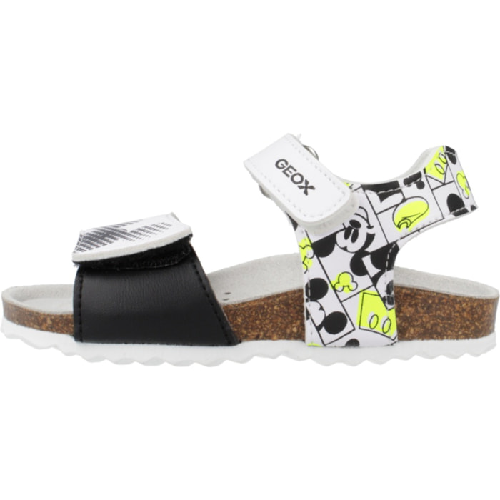 Sandalias Niño de la marca GEOX  modelo B SANDAL CHALKI BOY White