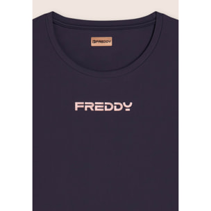 T-shirt tecnica con spacchi laterali e fit regolare