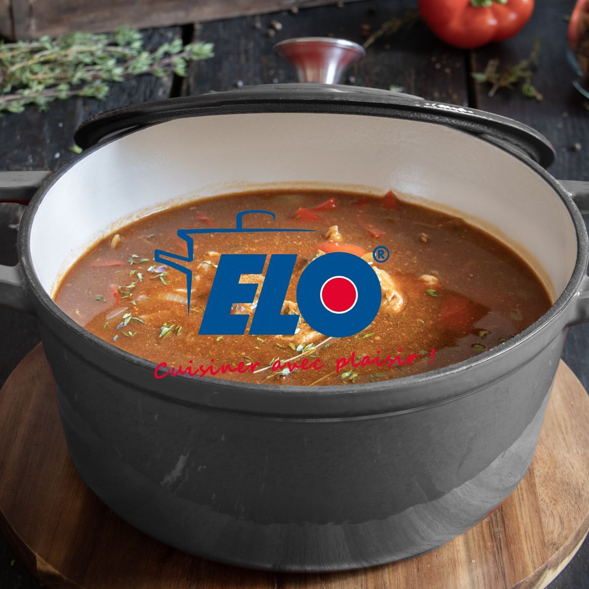 Cocotte en fonte émaillée gris classique