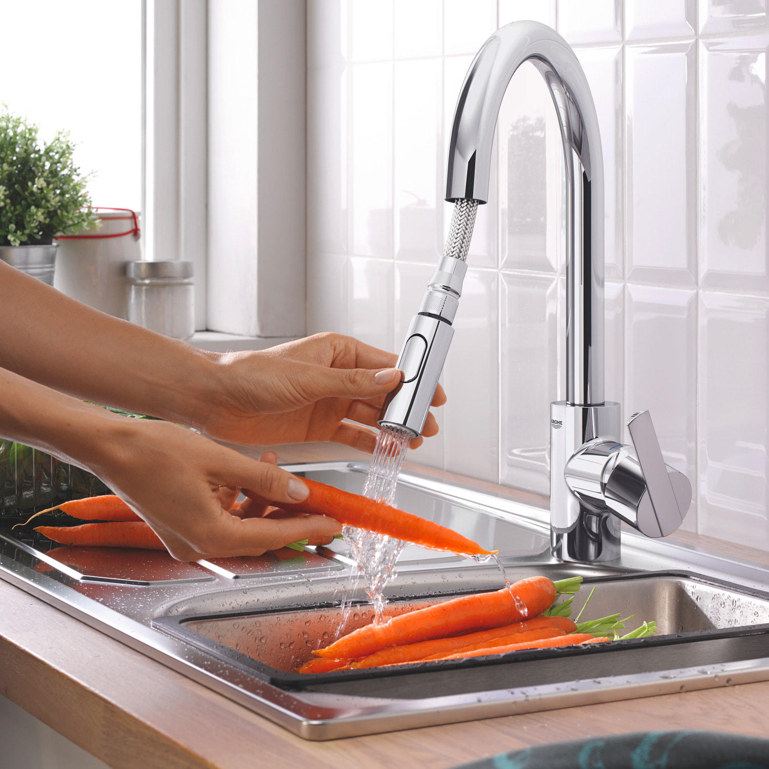 Mitigeur monocommande évier cuisine Feel avec douchette extractible 2 jets