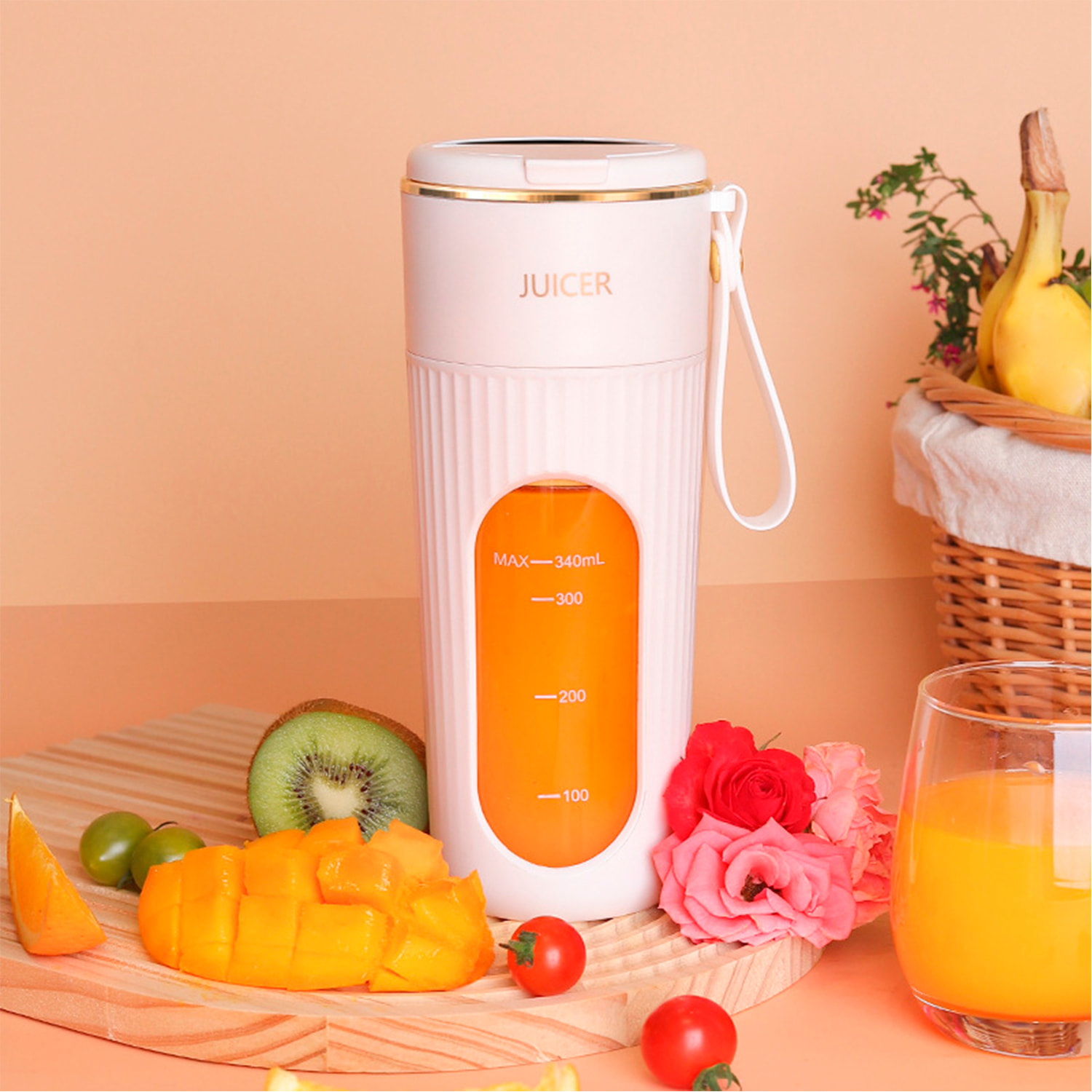 Mini batidora portátil de 340ml con 10 cuchillas de acero, pantalla LCD e inicio de seguridad por doble click.