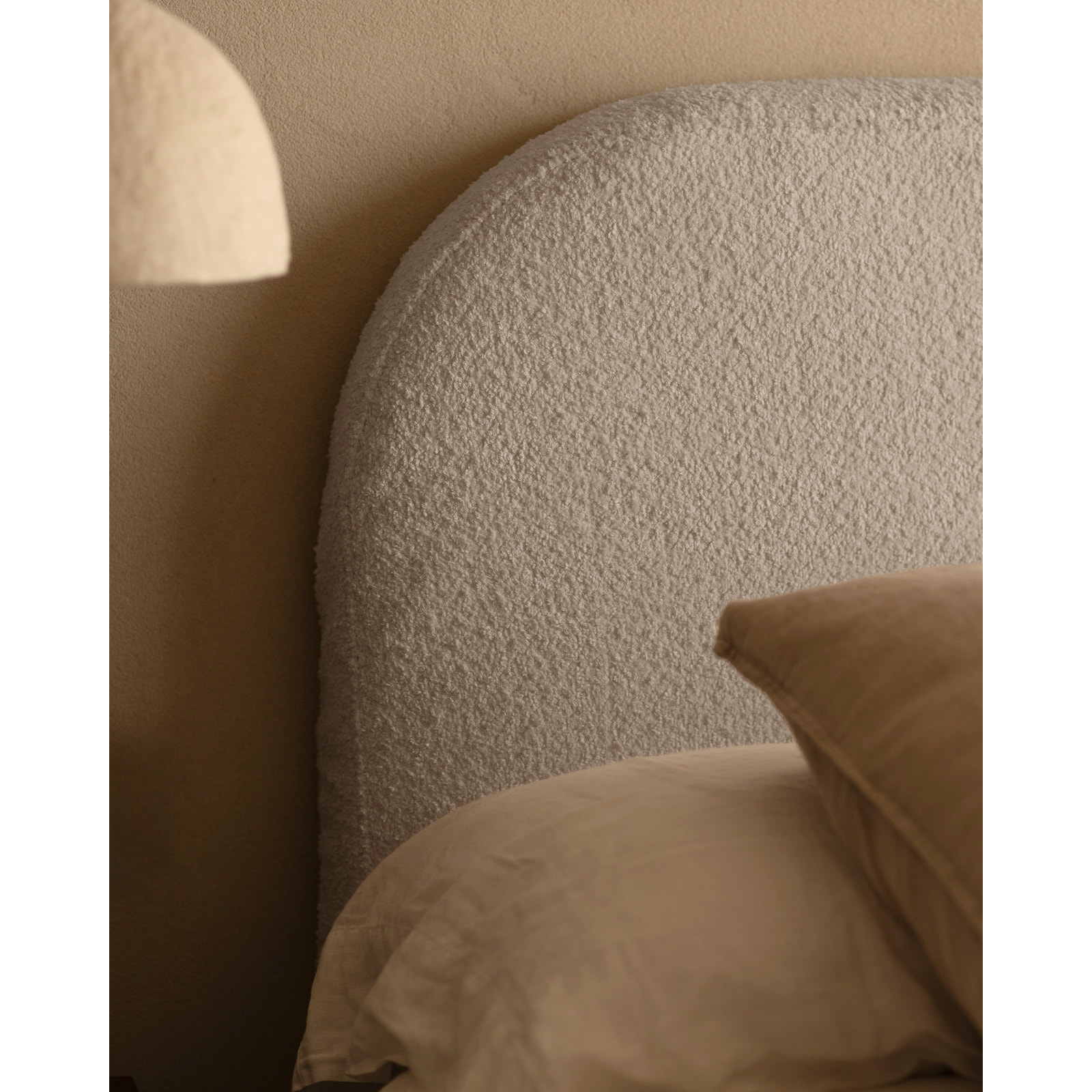 Housse pour tête de lit en bouclé gris clair en différentes tailles