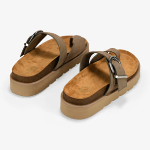 Sandalias de dedo arena piel con hebilla