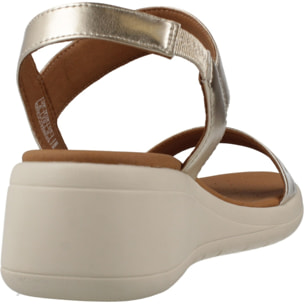 Sandalias Mujer de la marca GEOX  modelo D MELICONIA ORO