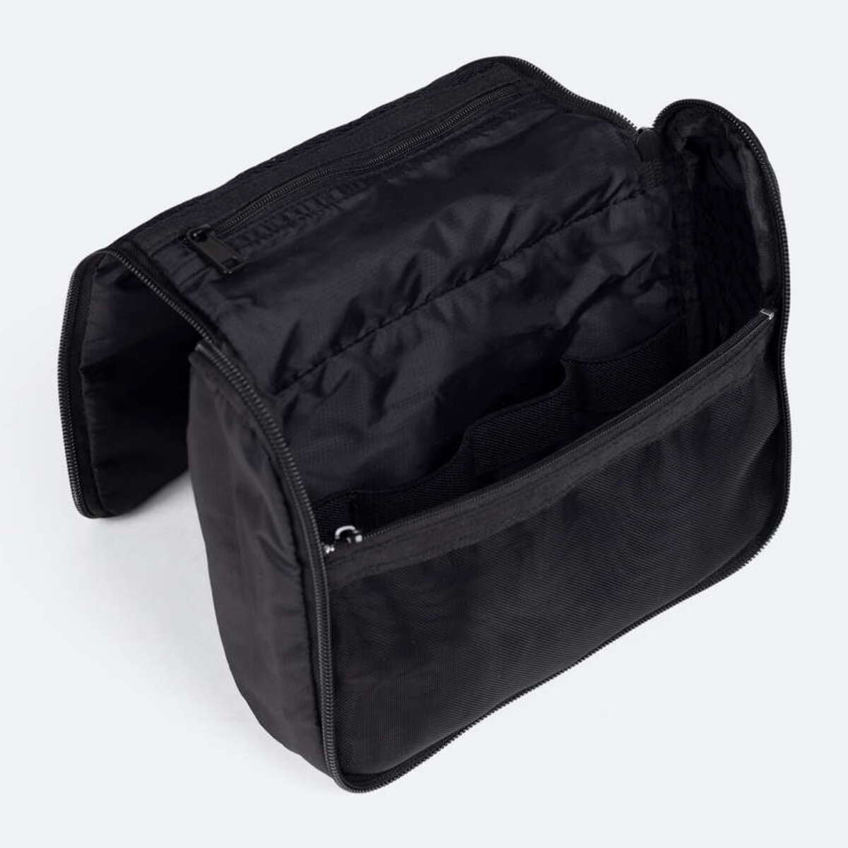 Neceser negro de poliéster reciclado MUNICH GATE X-39 TOILETRY