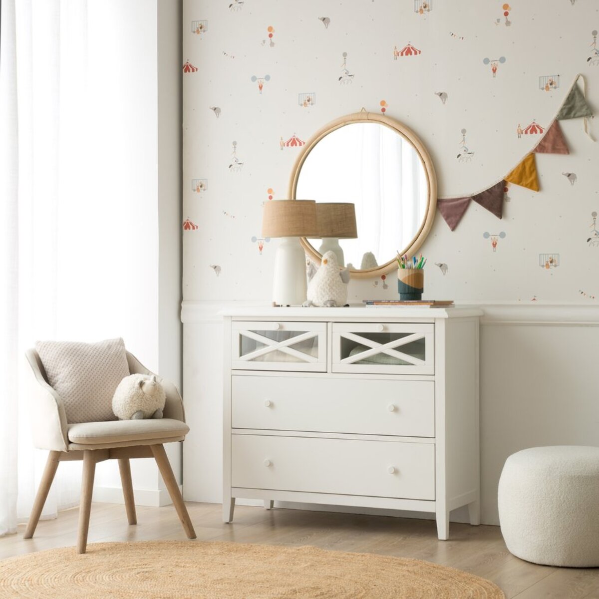 Commode Niza -bois massif d'araucaria et panneau mdf-couleur laqué blanc mat 100 x 87 x 42 cm