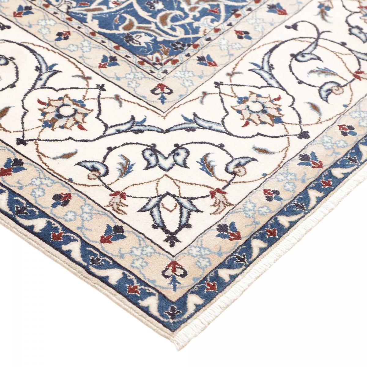 Tapis d'orient, motif oriental noué main en laine et soie