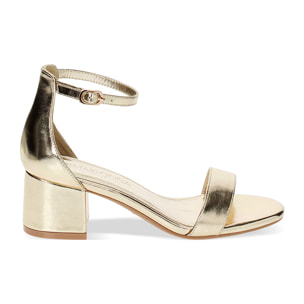 Sandalias con tacón doradas laminadas