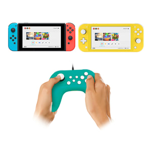 Controller cablato Dobe compatibile con Switch. Dotato di funzioni di vibrazione del motore e indicatore del canale di connessione