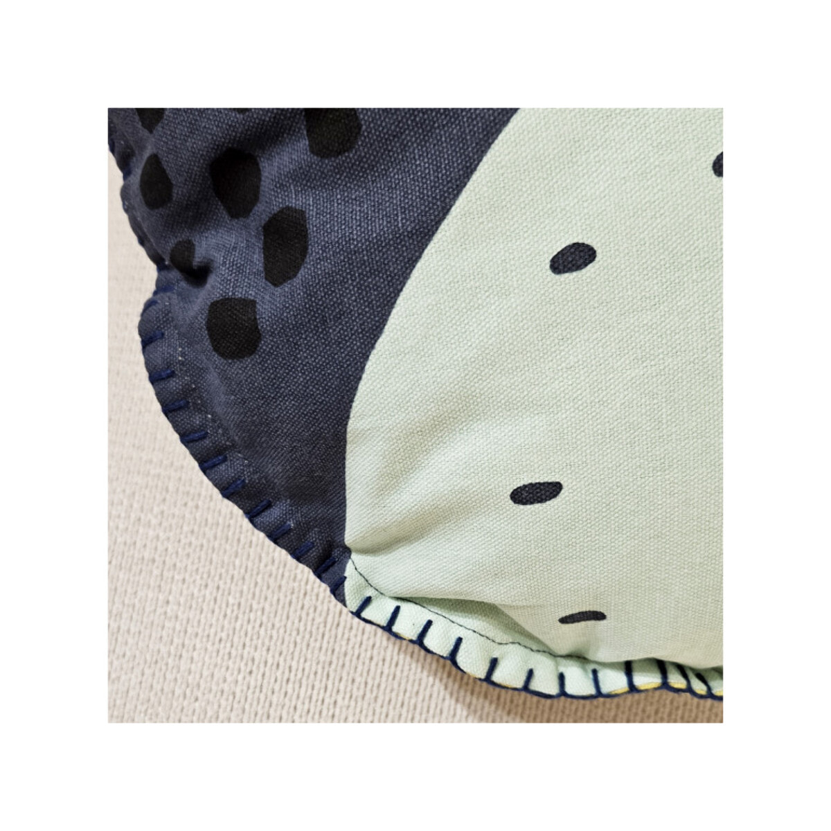 Coussin forme de lune / soleil avec housse amovible en coton - ASTRAL
