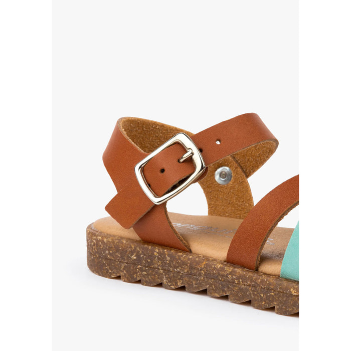 Sandalias De niña Con Tiras En Marrón