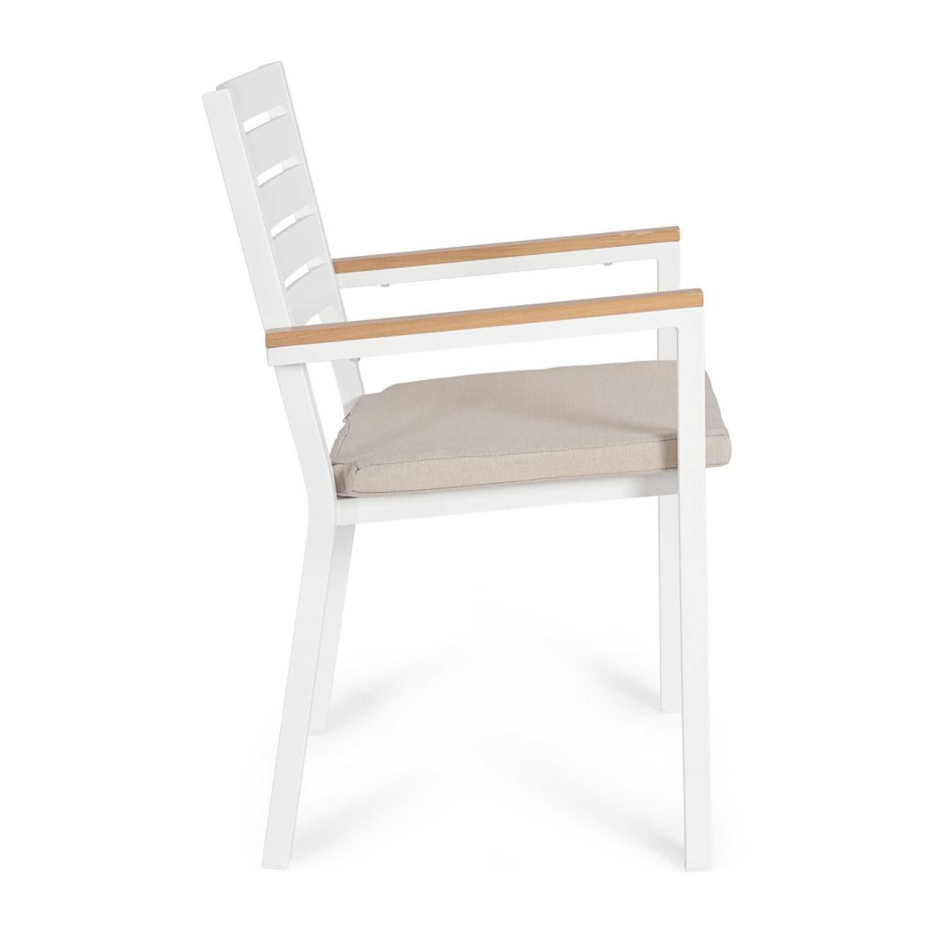 Set 4 sedie da giardino ELDA con cuscino beige, braccioli effetto legno e struttura bianca