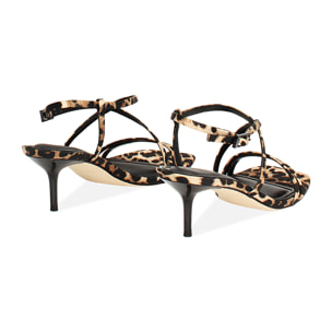 Sandalo donna leopardato in raso, tacco 5,5 cm