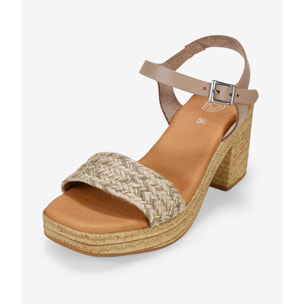 Sandalias de tacón taupe en piel con rafia