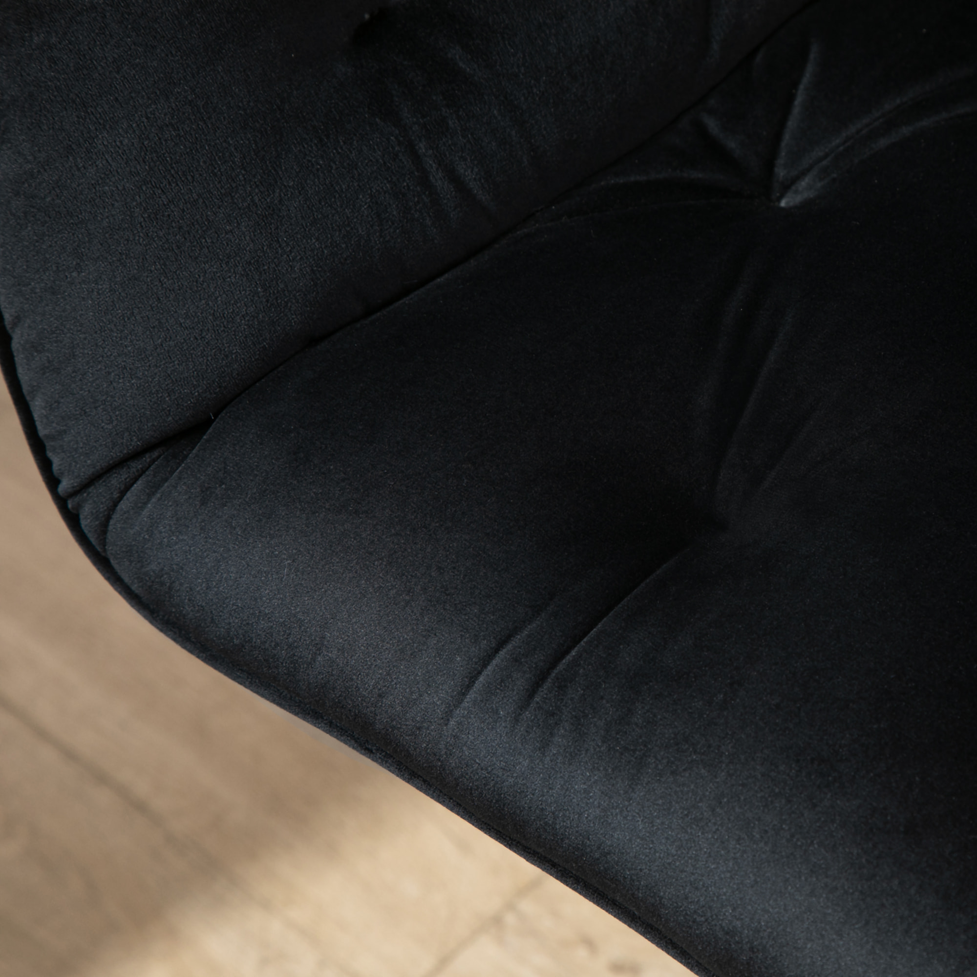 Chaise de bureau velours design Chesterfield effet capitonné piètement métal noir