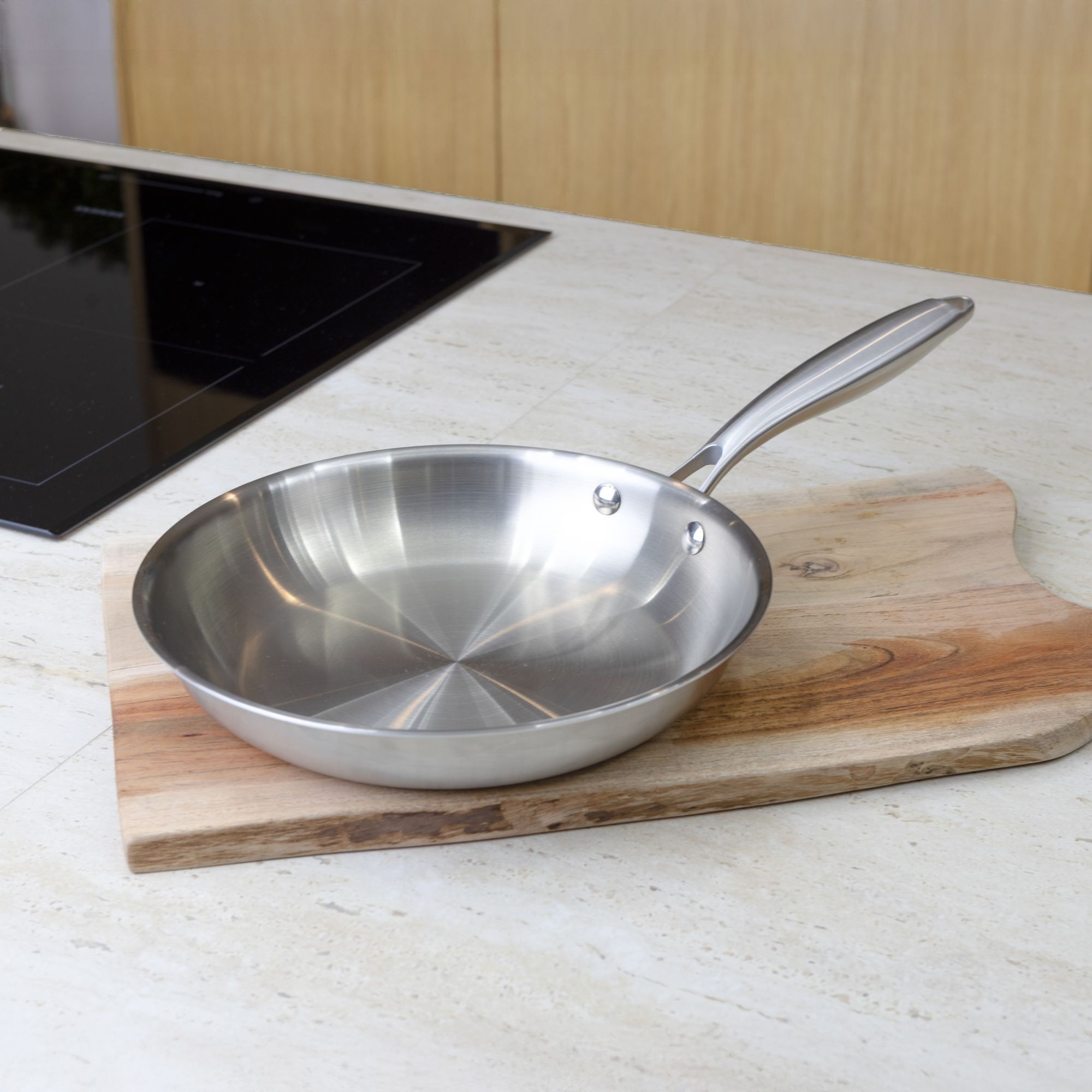 Poêle en acier inoxydable 24cm - tous feux TRINOX