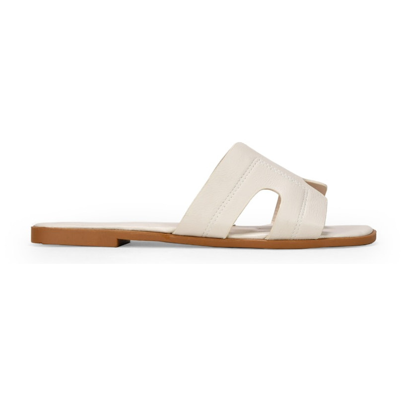 Sandalias planas beige destalonadas