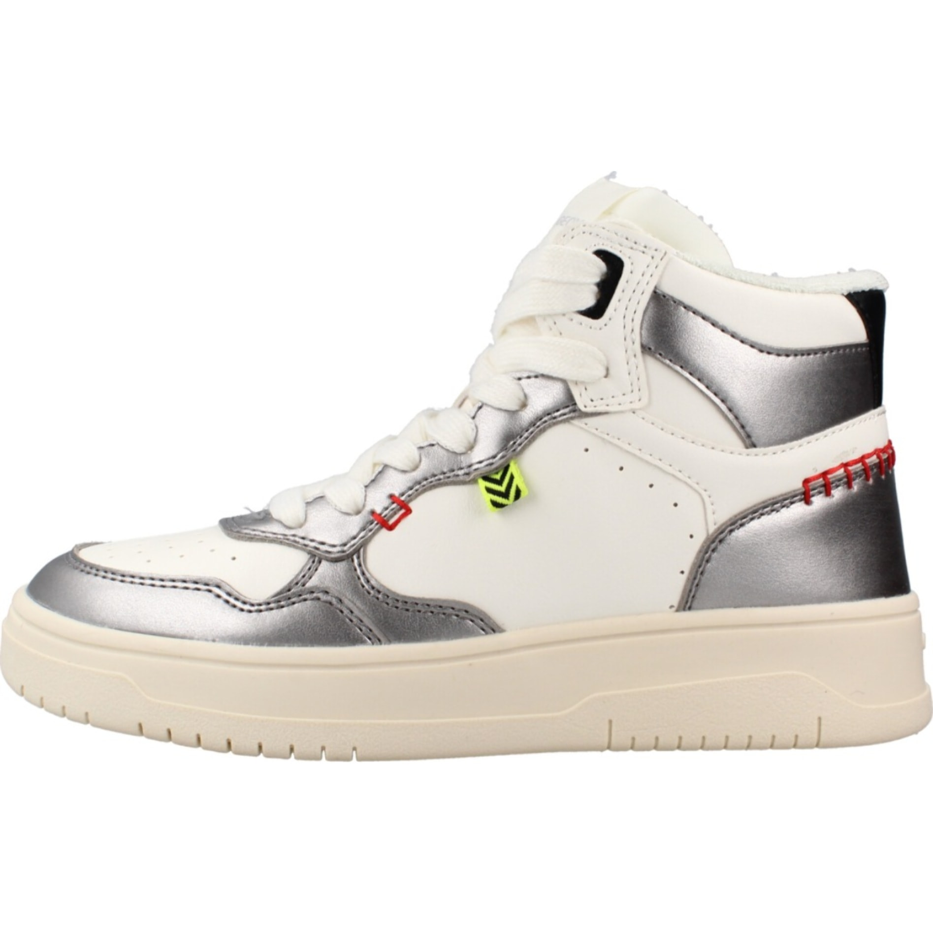 Zapatillas Niño de la marca GEOX  modelo J56NLA 054AJ BLANCO
