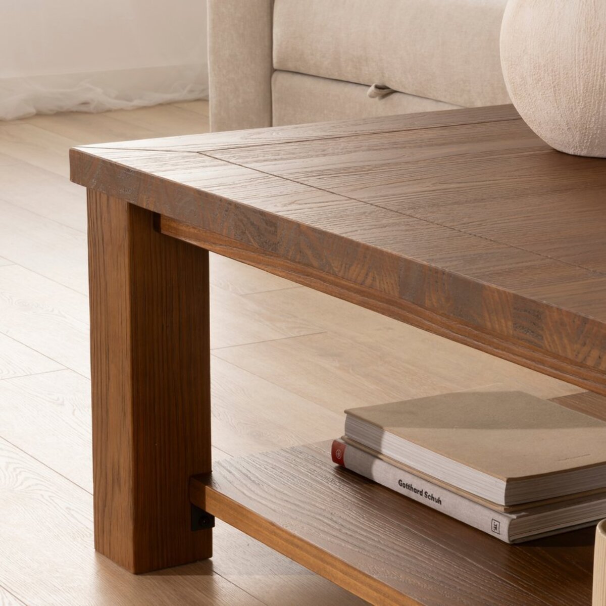 Table basse Tulum -bois massif d'araucaria-couleur noyer 130 x 45 x 80 cm