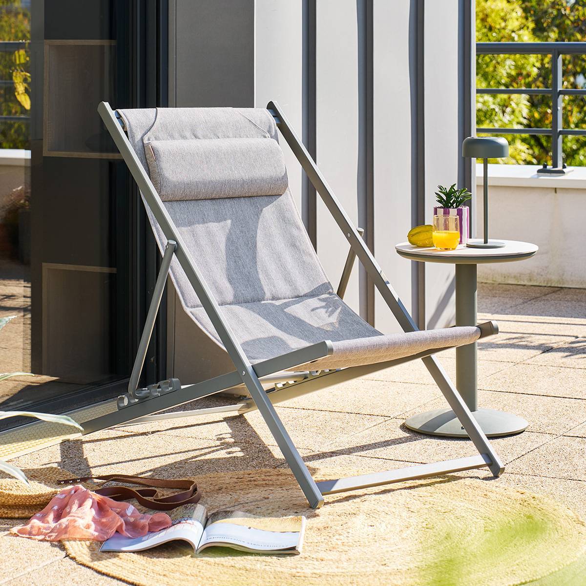 Chilienne de jardin empilable pliable Lunivia vert laurier