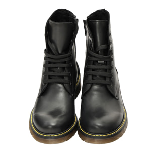 Anfibi in vera pelle con stringhe e lampo laterale