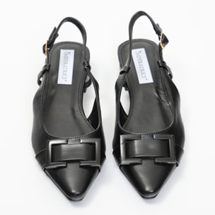 Ballerine slingback in simil pelle con dettaglio sulla punta