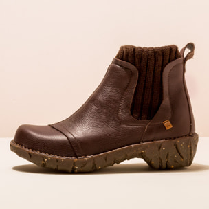 Botines NE23 NATURAL GRAIN BROWN/ YGGDRASIL color Brown