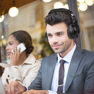 Auriculares MAGNUSSEN H7 - negro brillante