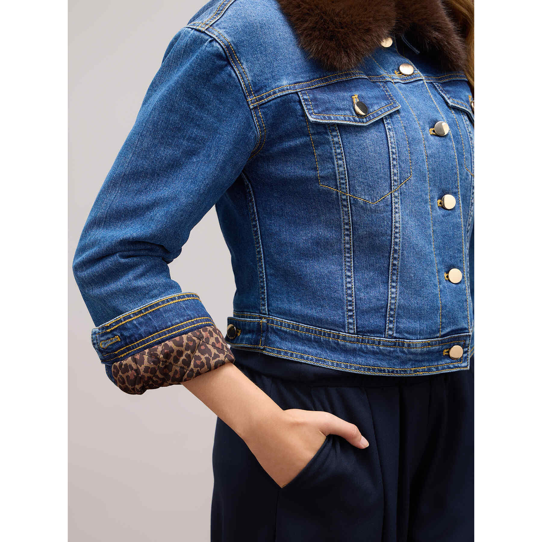 Oltre - Denim jacket with quilted interior - Azul