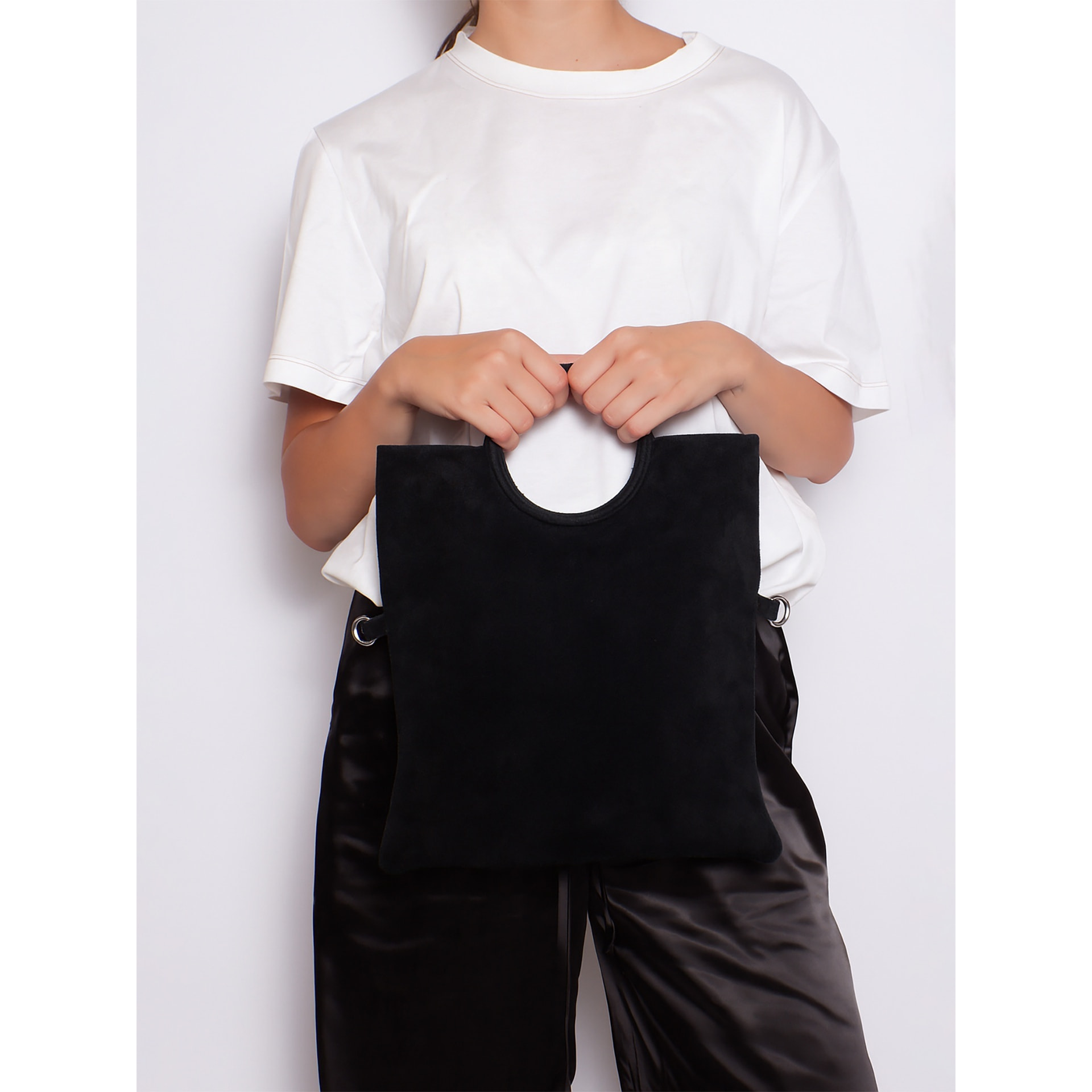 Borsa a mano da donna Made in Italy - Modello Zelia - Pelle scamosciata - 29.0 x 30.0 x 1.0 cm