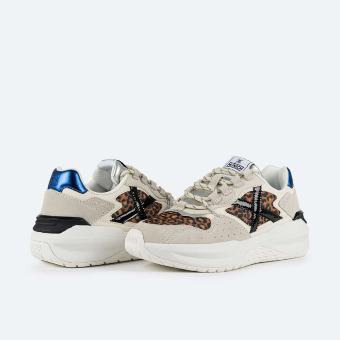 MUNICH NEXA WOMAN 09