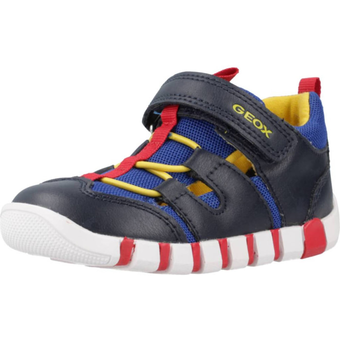 Zapatos Niño de la marca GEOX  modelo B IUPIDOO BOY AZUL