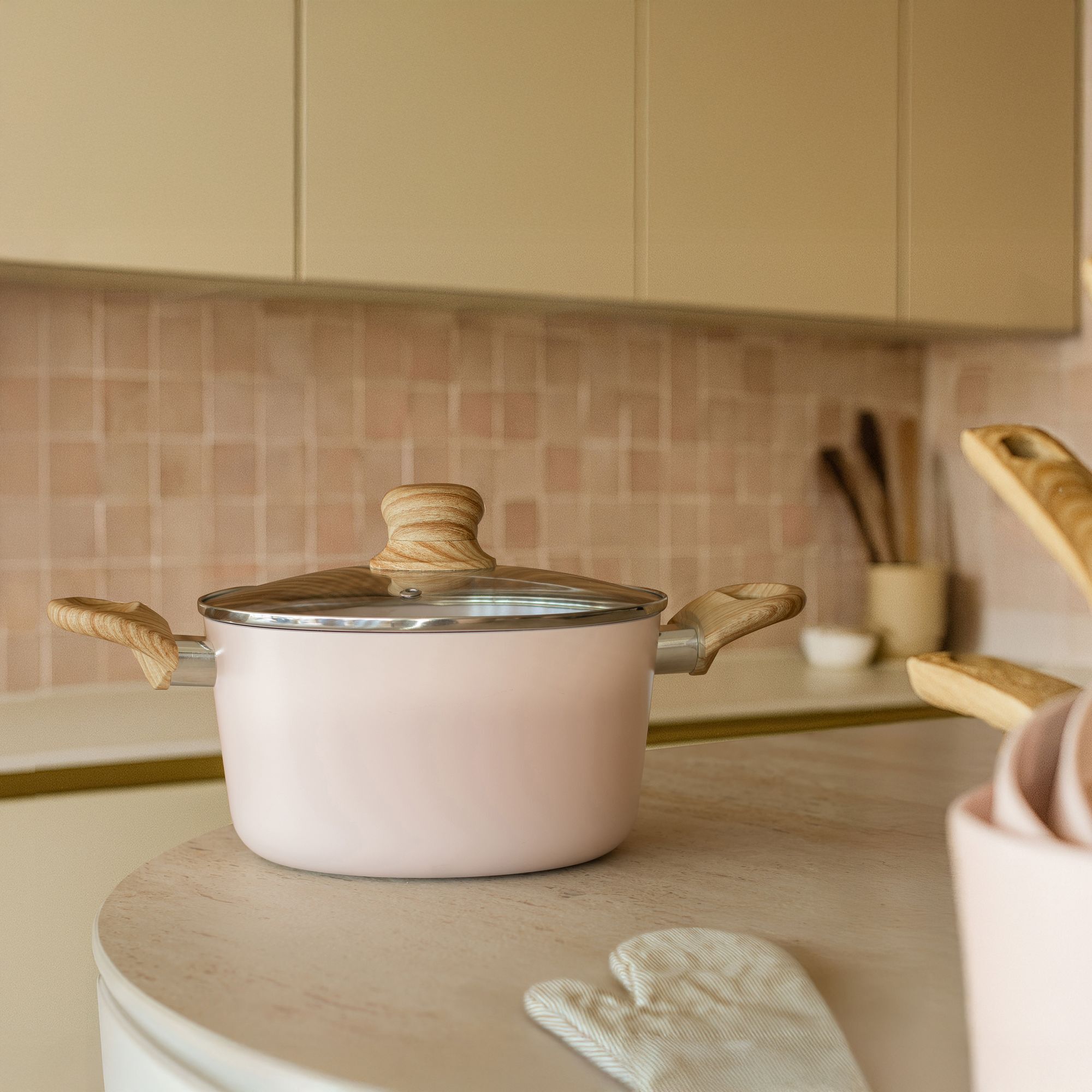 Faitout 20cm avec revêtement céramique rose - tous feux COLORAMA