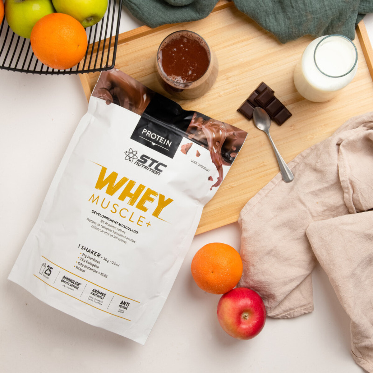 STC NUTRITION - Whey Muscle+ - Protéines Natives - Développement Muscle Sec - Innovation Brevetée Aminolise 100% Digeste - Sans Colorants, Sans Gluten - Chocolat -  Lot de 2 Doypack 750g