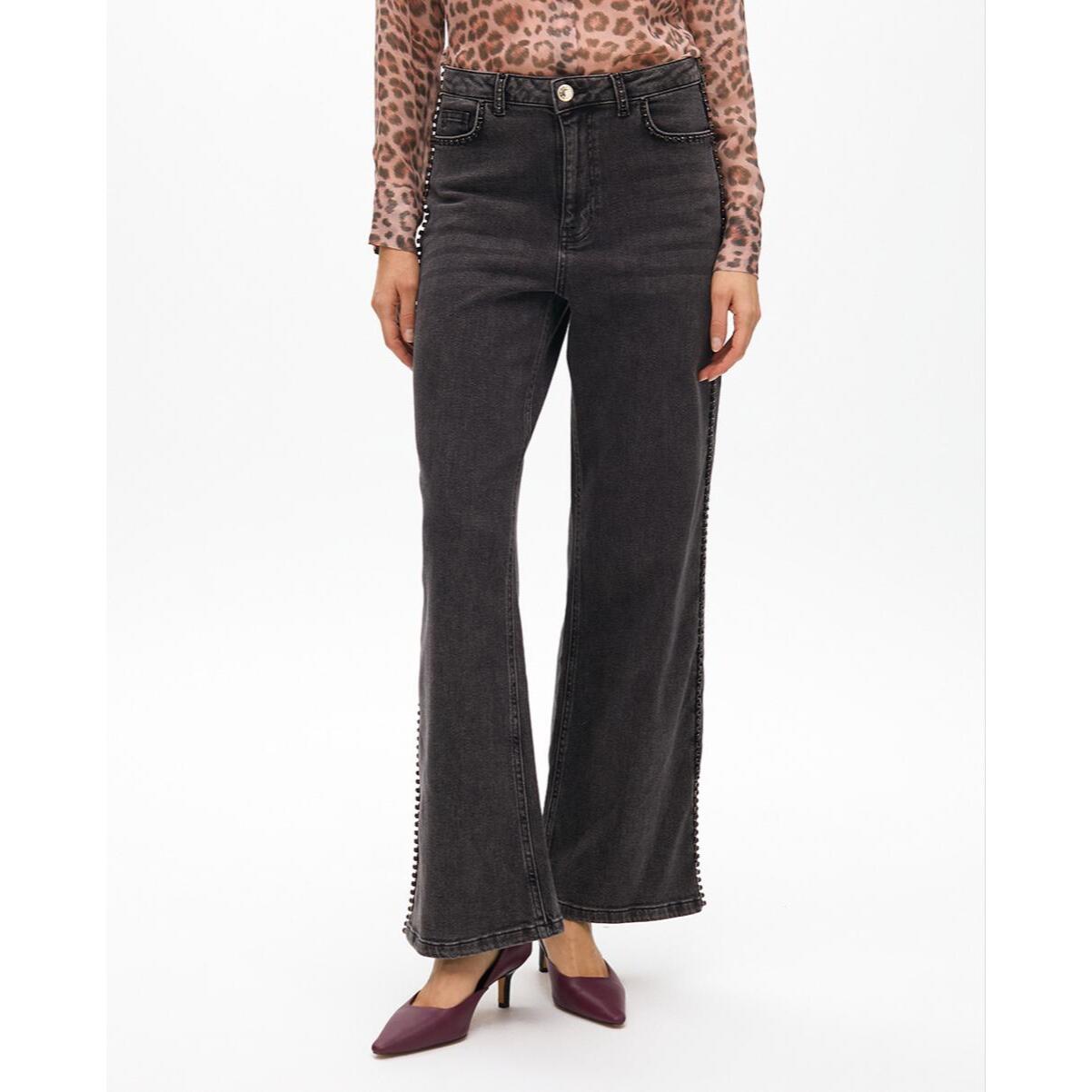 Pantaloni Larghi con Borchie