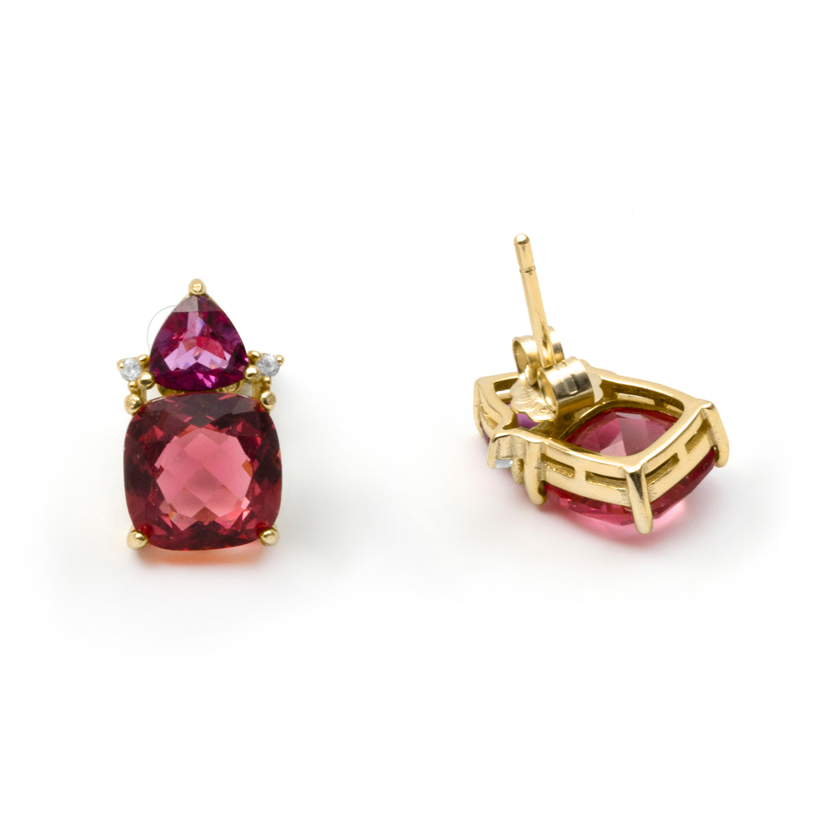 Pendientes Ilkan acabado oro amarillo 18k
