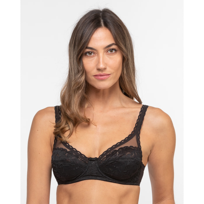 Sujetador con aros, de sujeción clásica con nuevo encaje floral, mate y femenino