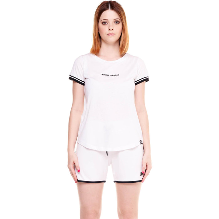 Camiseta de mujer de modal en blanco y negro