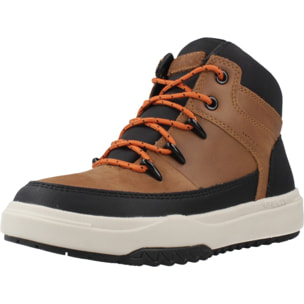 Zapatillas Niño de la marca GEOX  modelo J BUNSHEE BOY B ABX MARRON